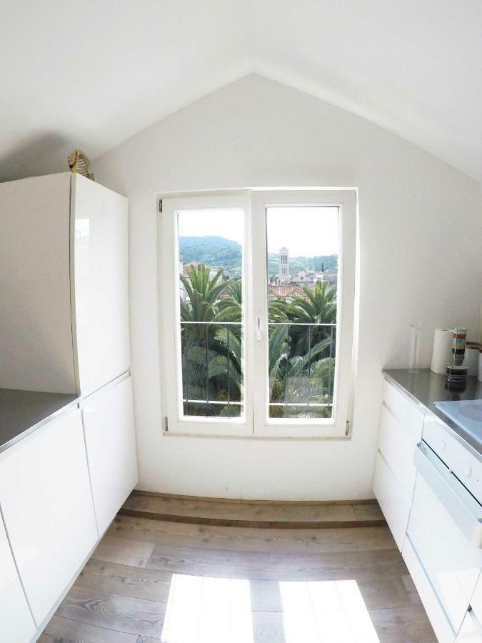 Hvar Attic Modern Design - Town Center With A Great View Hvar Town Exterior foto